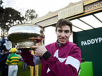 Jockey Jack Kennedy suffers br...